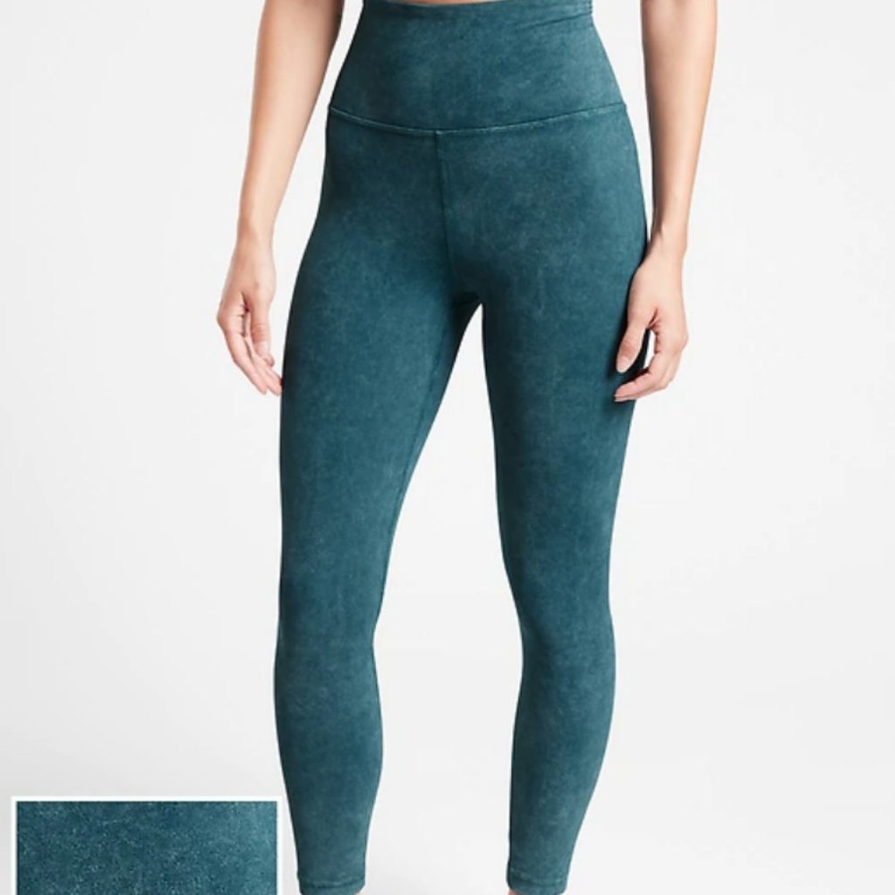 NWOT Athleta Blue Elation Garment 7/8 Leggings